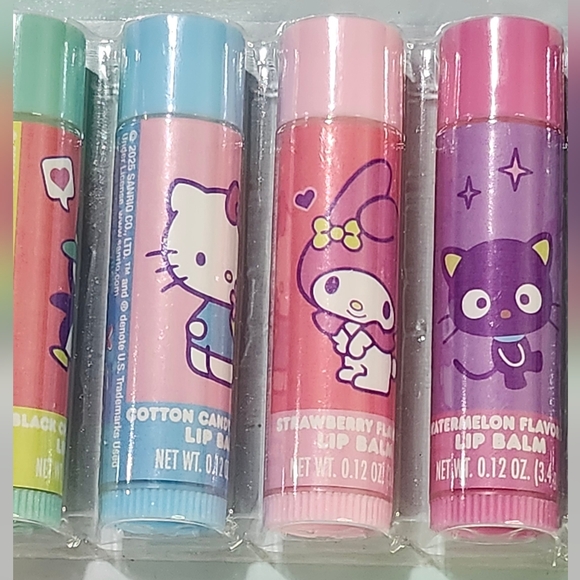 Hello Kitty and Friends Flavored Lip Balms - 8 Count - Picture 4 of 6